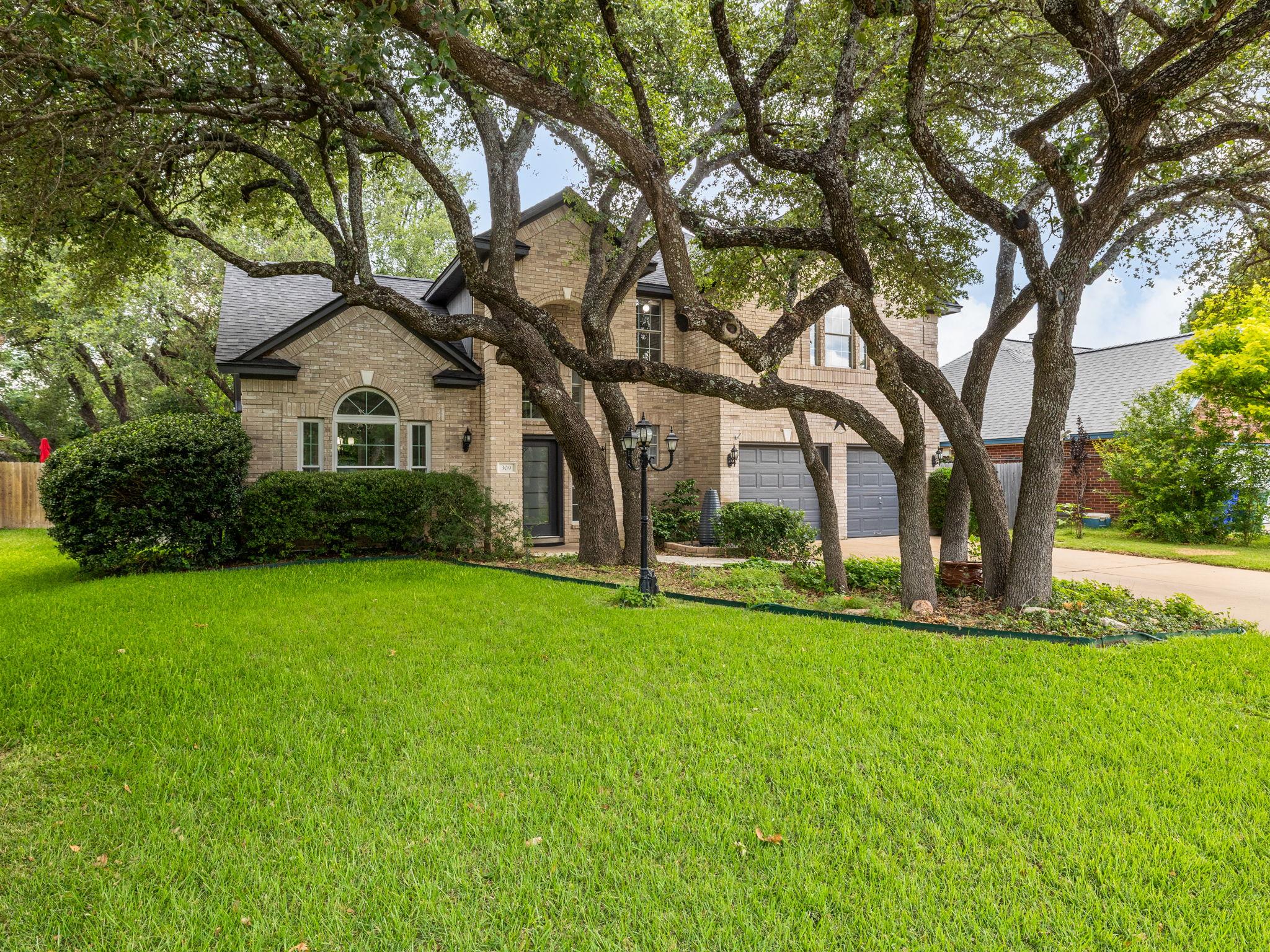 309 Kings Canyon DR — photo 5