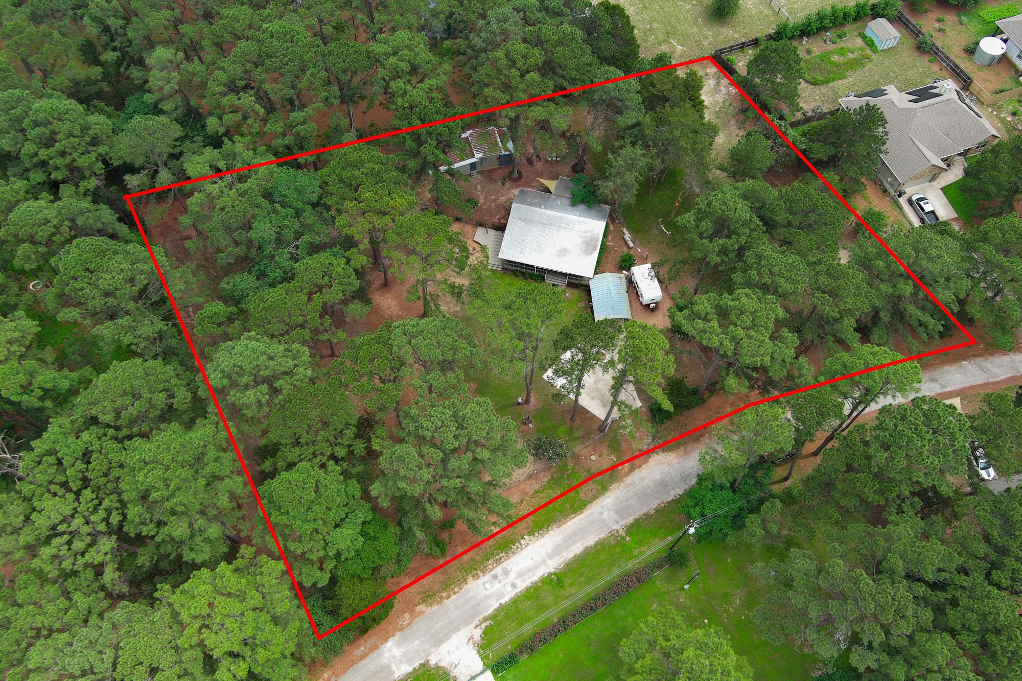 121 Pony Grass LN — photo 4