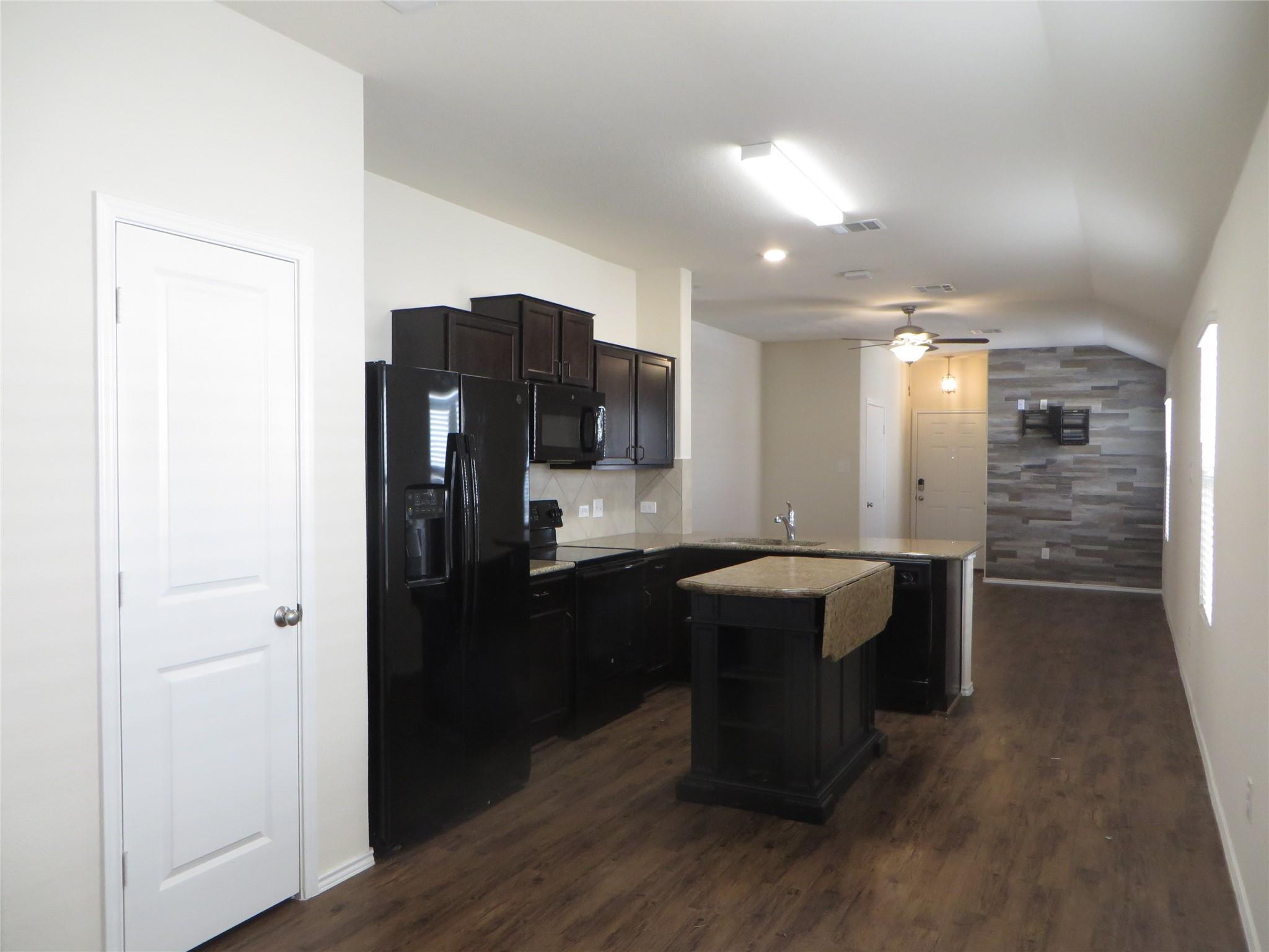 400 Major Lee LN #3H — photo 3