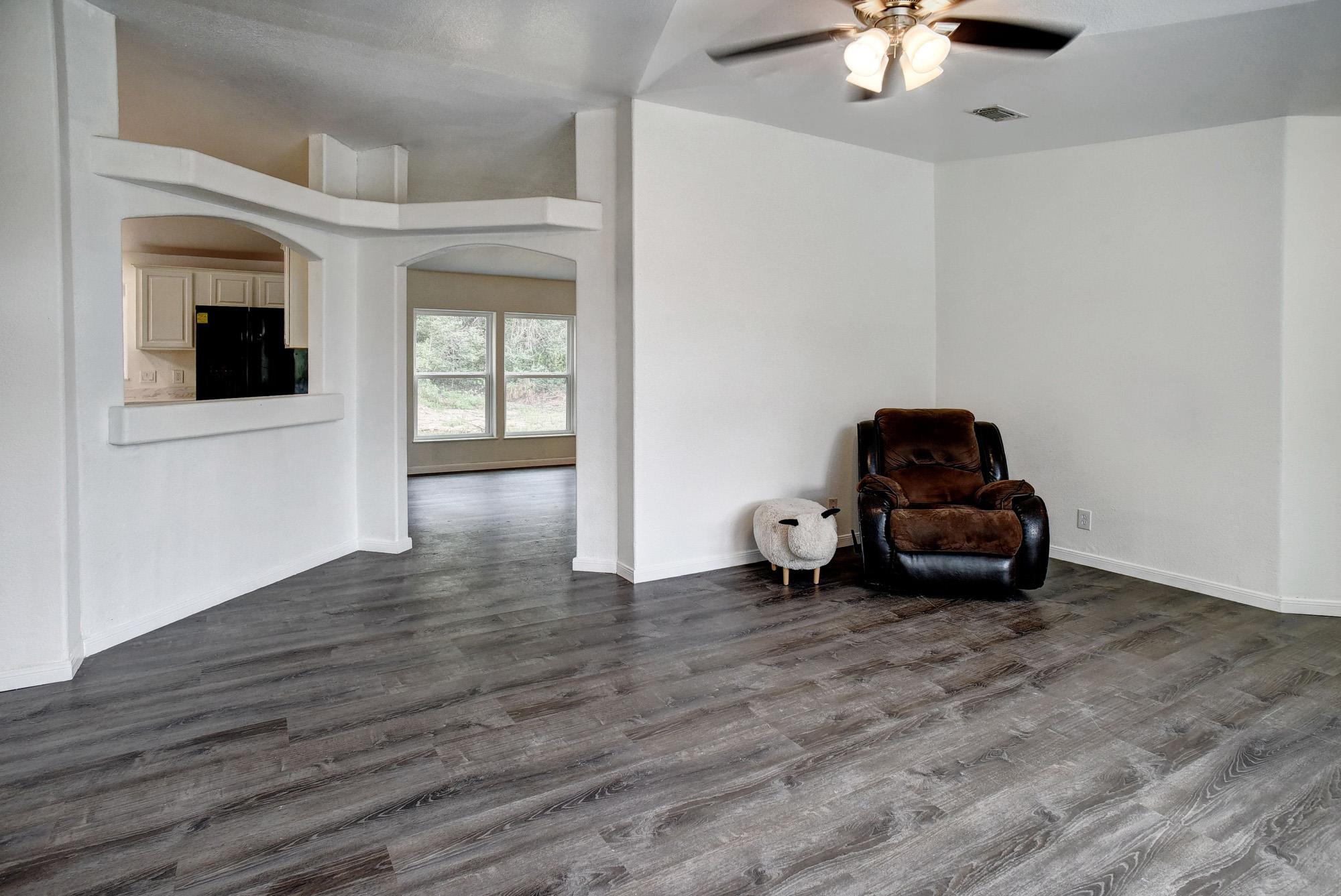 127 Serenity DR — photo 5