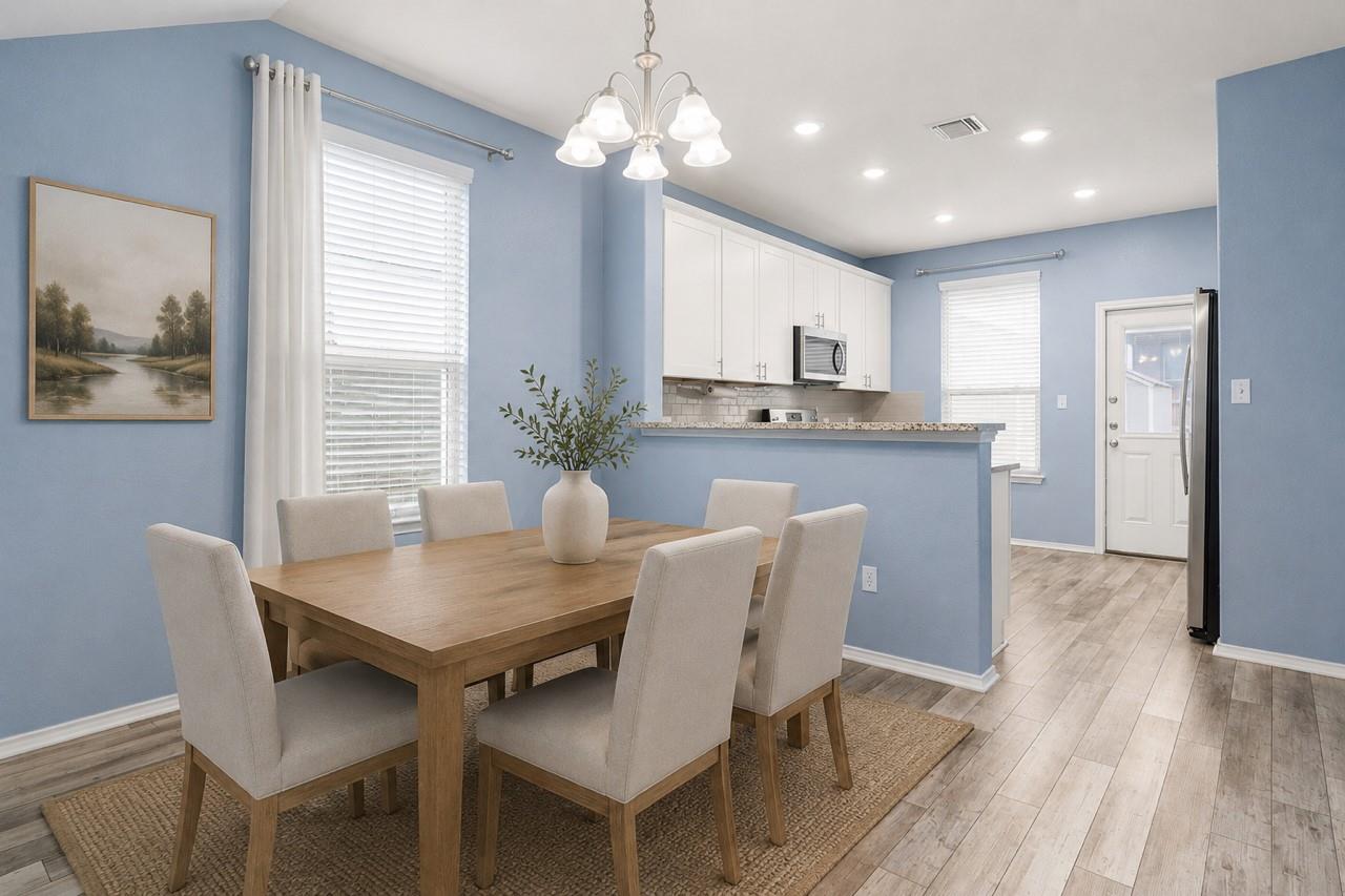 340 Harper LN — photo 4