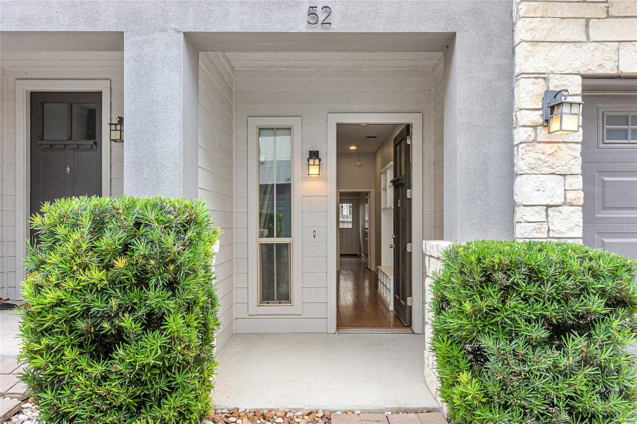 2520 Bluebonnet LN #52 — photo 3