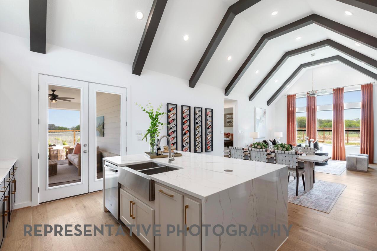229 Rightfield DR — photo 4