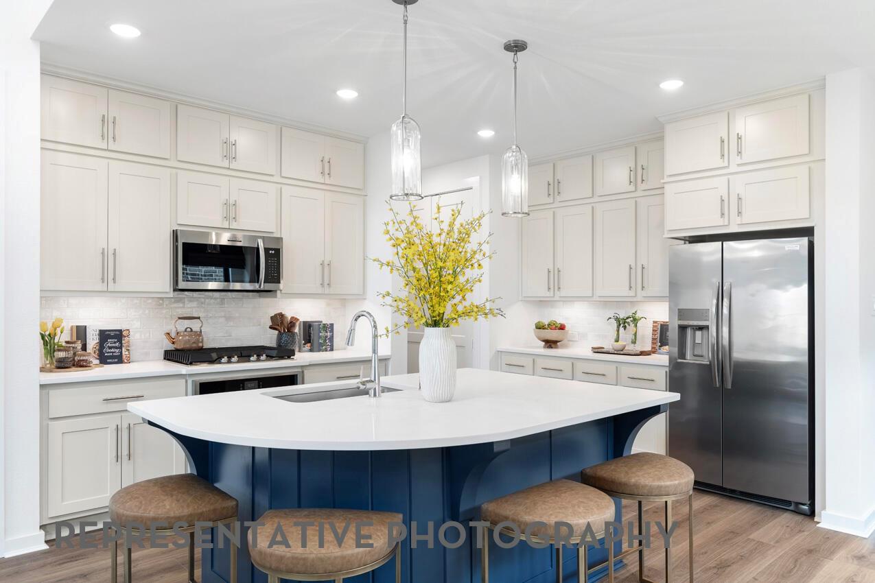 357 Blue Summit BND — photo 4