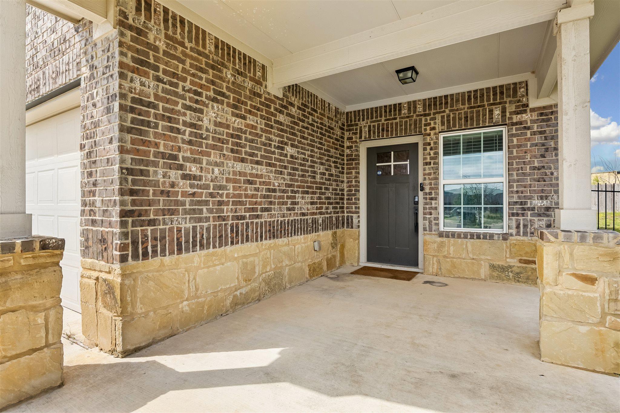 104 Blue Sage DR — photo 3