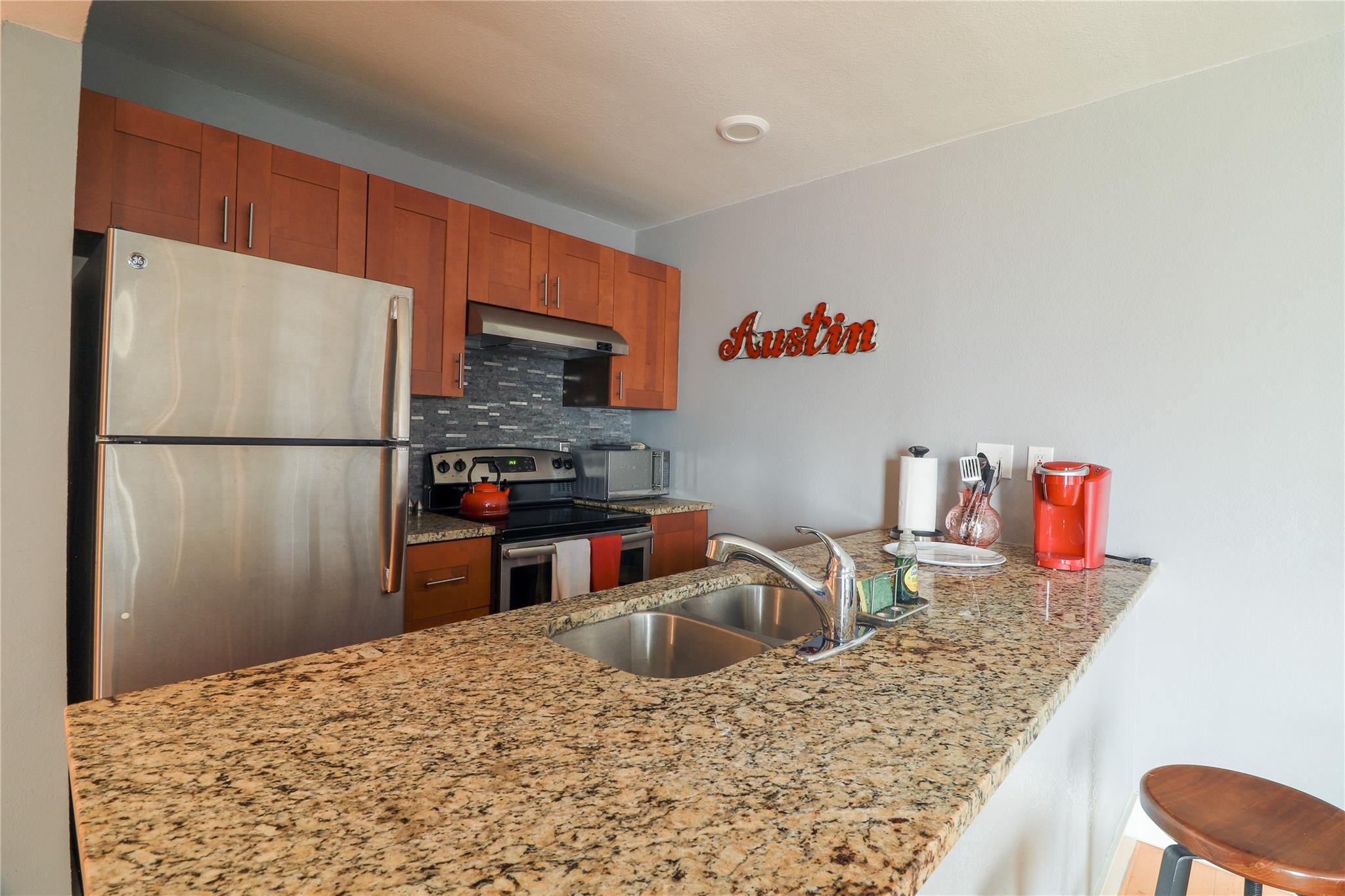 909 Reinli ST #221 — photo 4