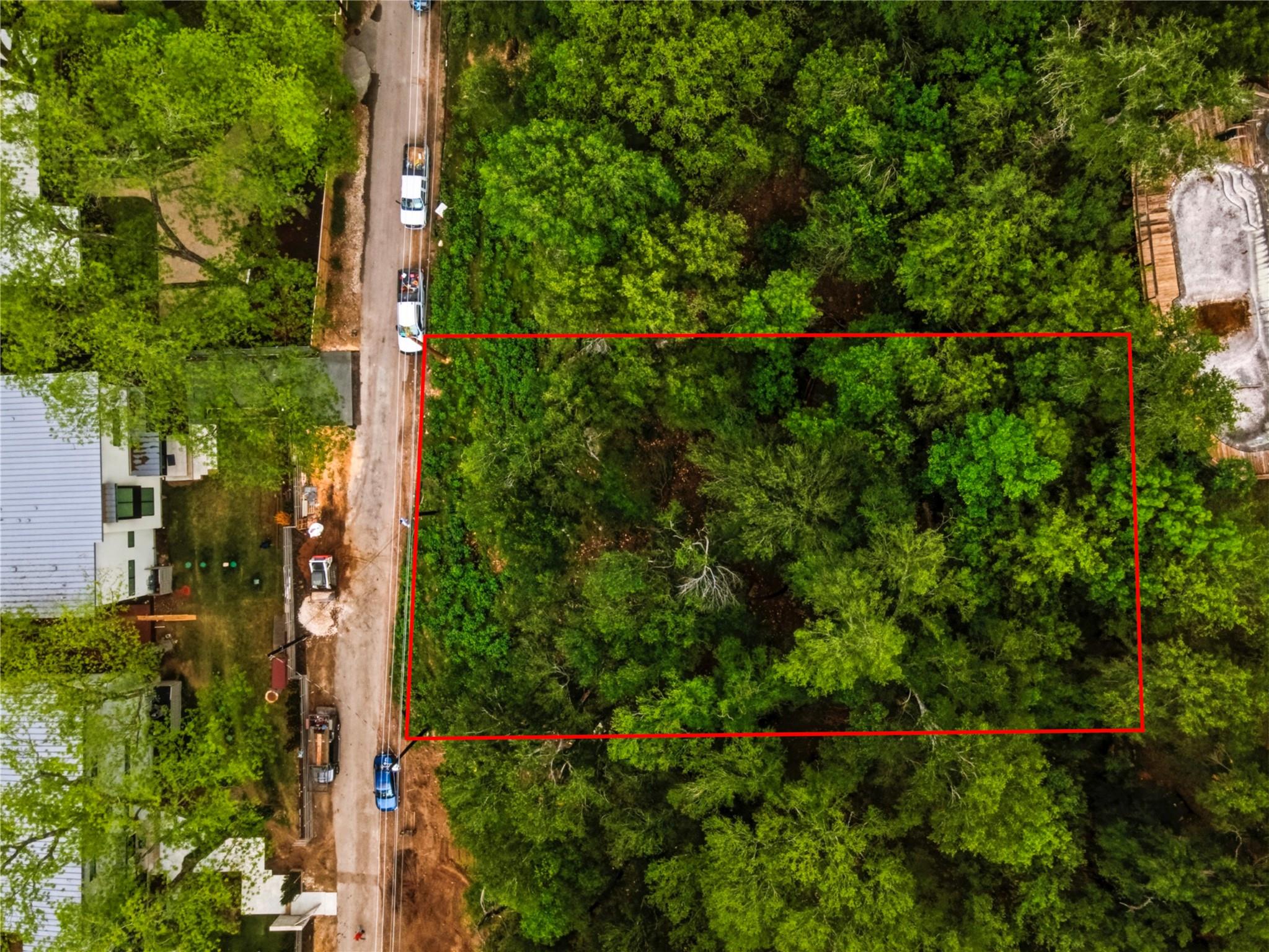 2803 Edgewater DR — photo 4