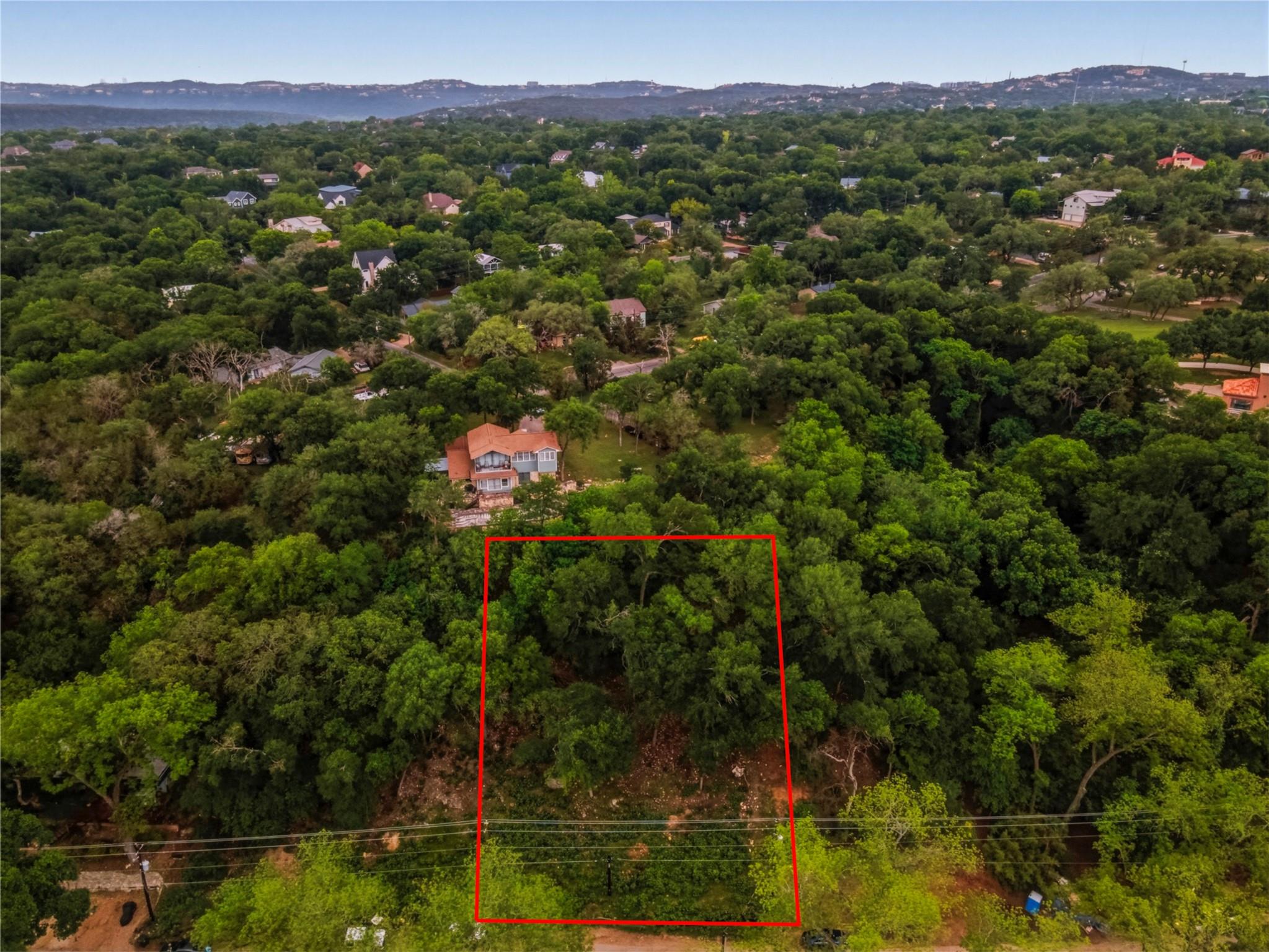 2803 Edgewater DR — photo 3