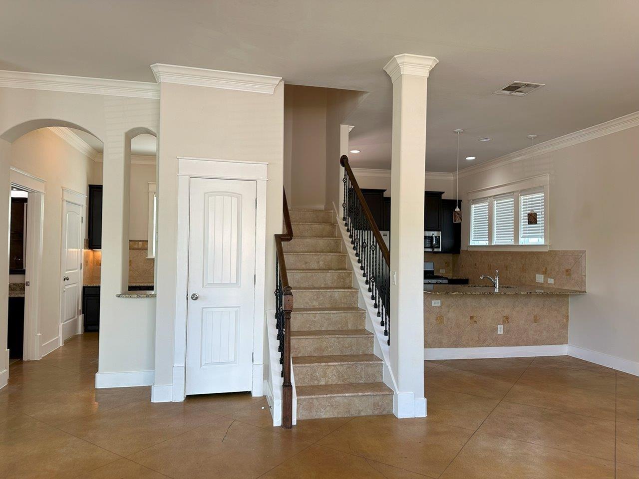 505 North Loop BLVD #A — photo 4