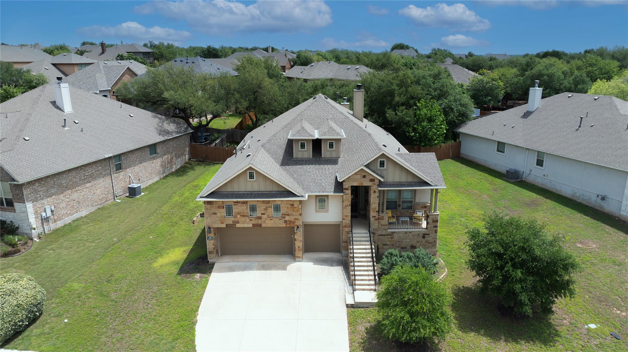 1217 Winding Way DR — photo 3
