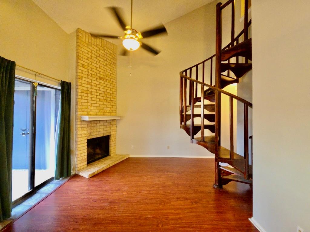 2500 Burleson RD #521 — photo 4