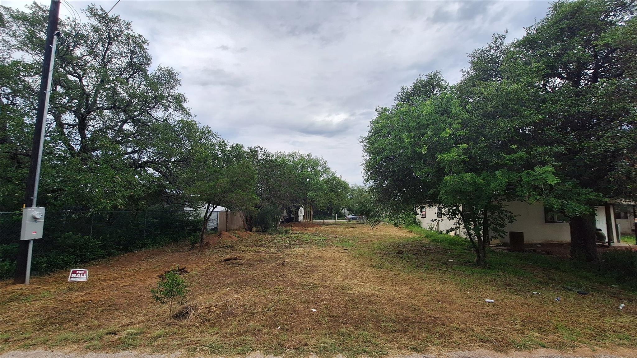 3331 Daisy ST — photo 4