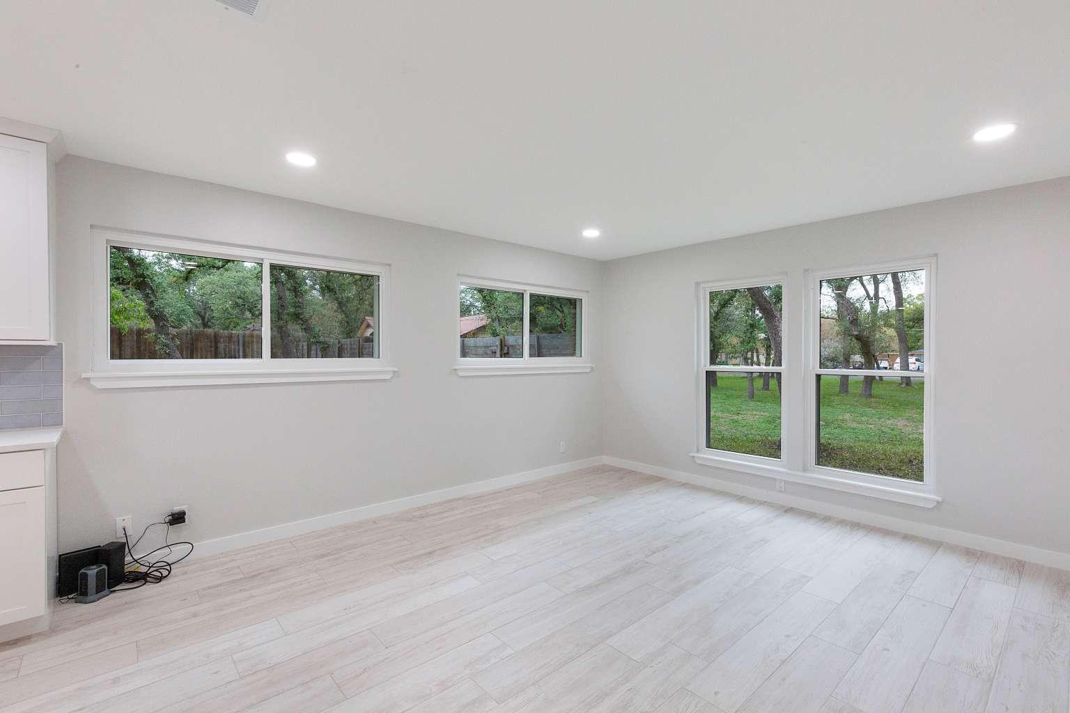 11508 Bell Ave — photo 4