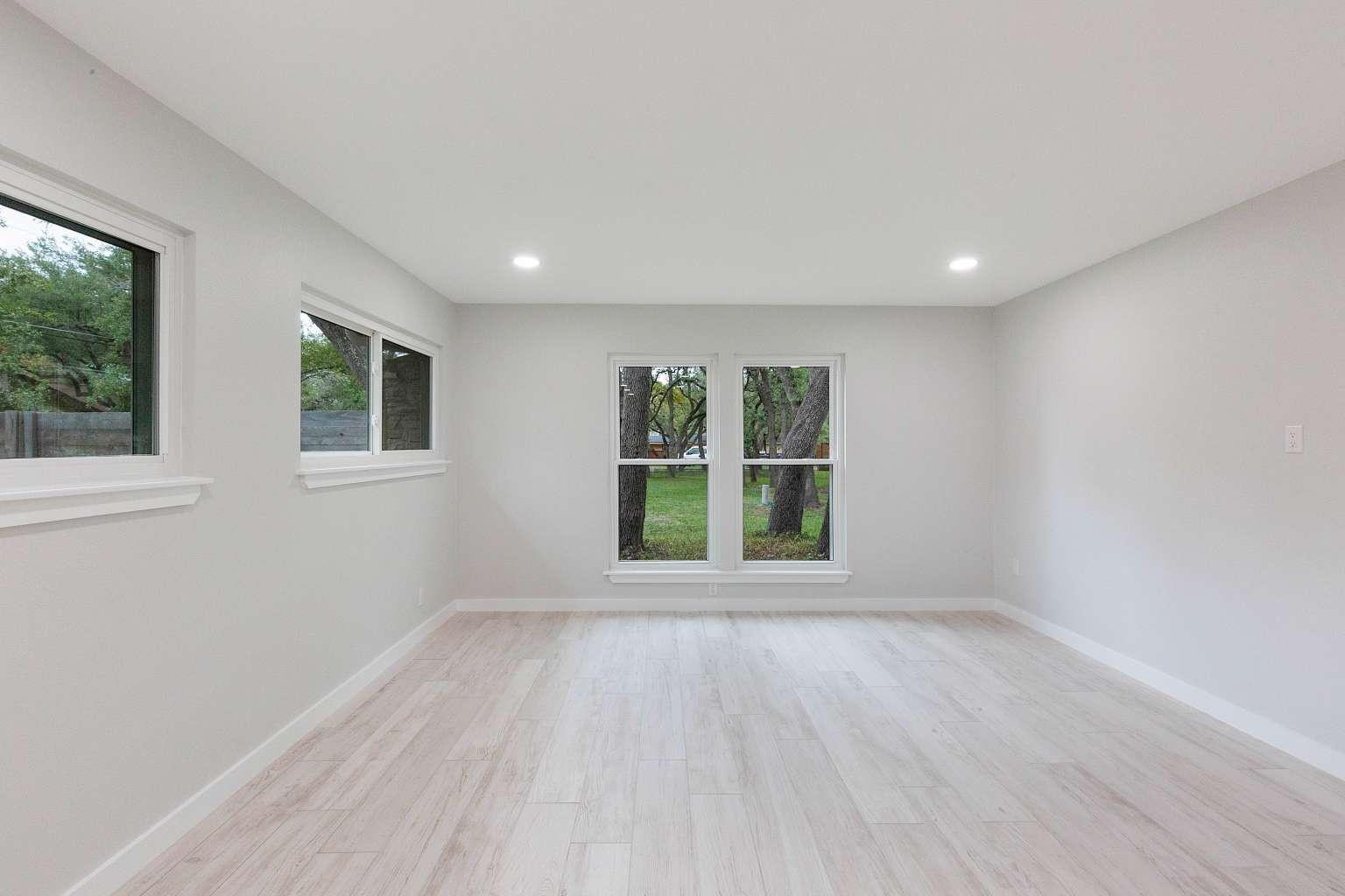 11508 Bell Ave — photo 5