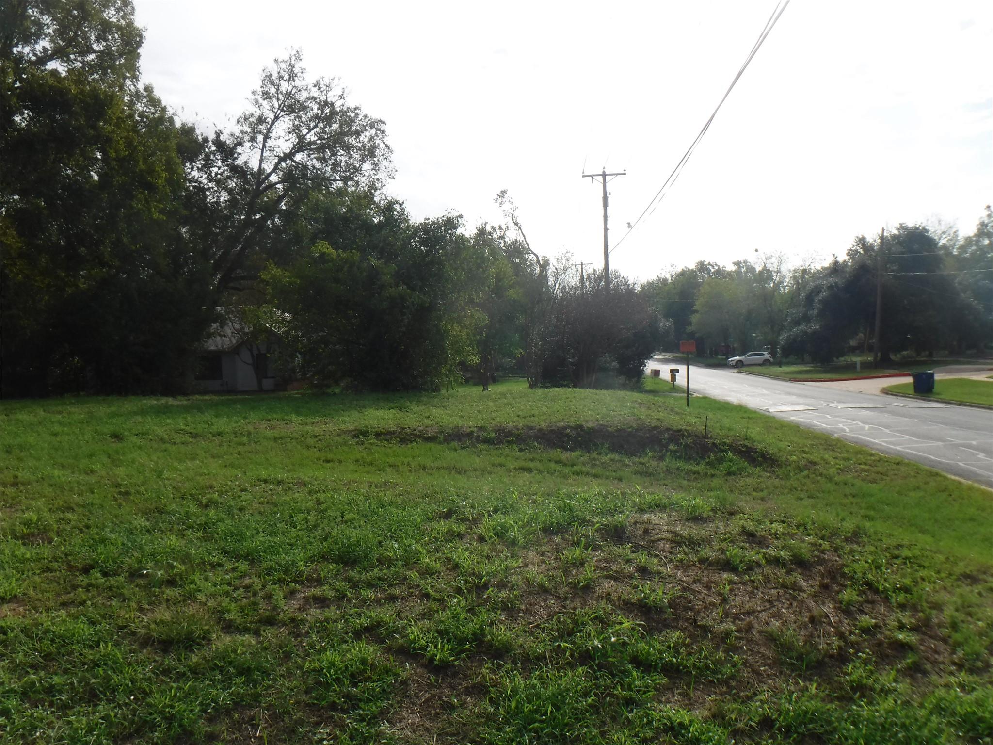 524 Old McDade Rd Old McDade RD — photo 4
