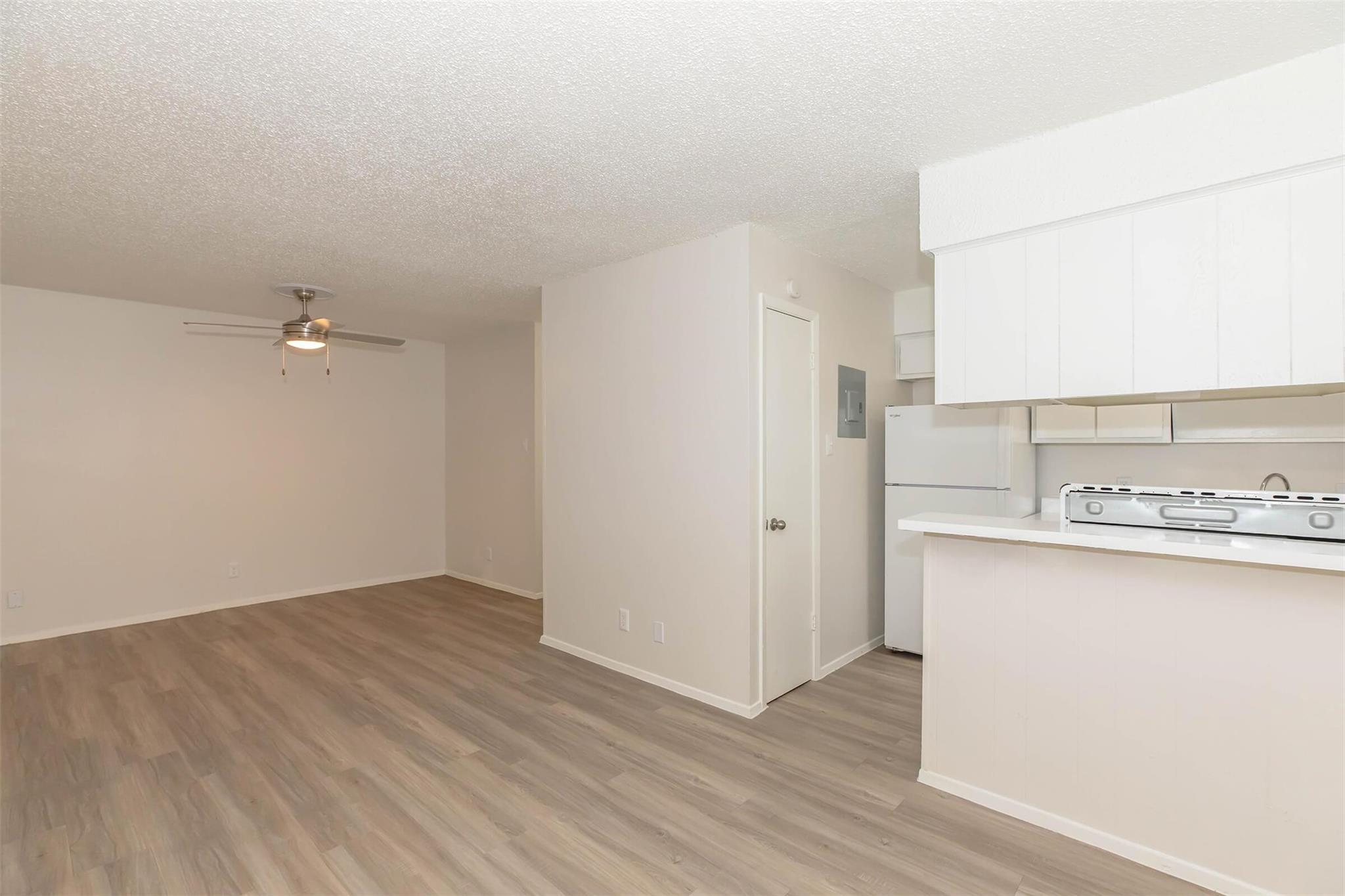 4100 Avenue A #106 — photo 4
