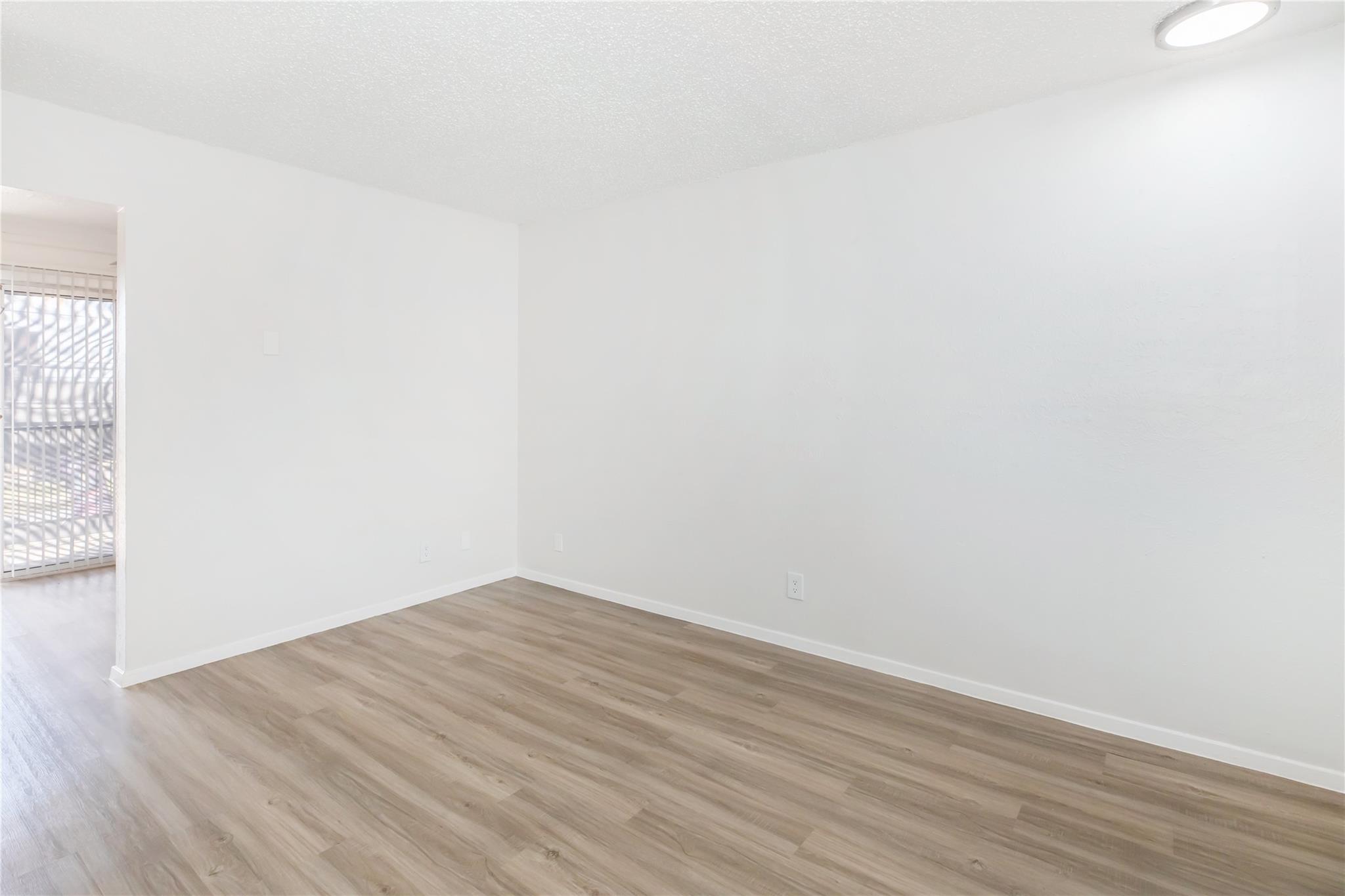 6010 Lamar BLVD #313 — photo 3
