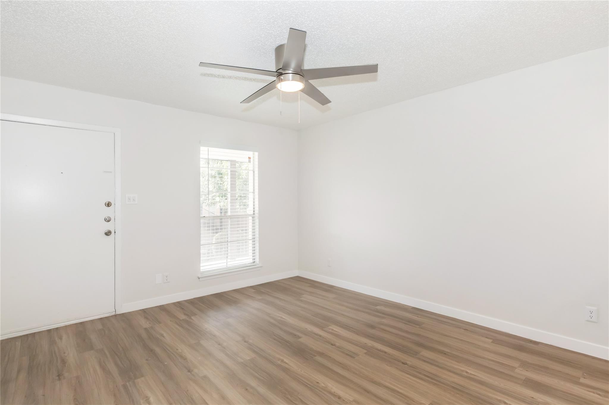 6008 Lamar BLVD #205 — photo 5
