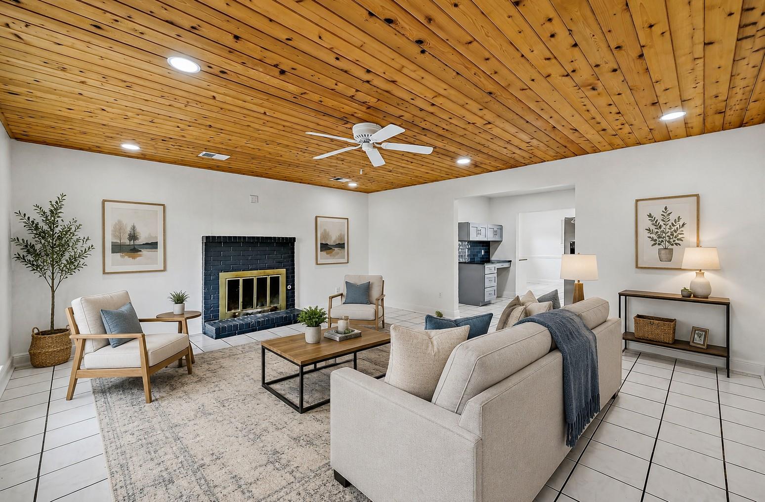 1804 Oakridge DR — photo 3