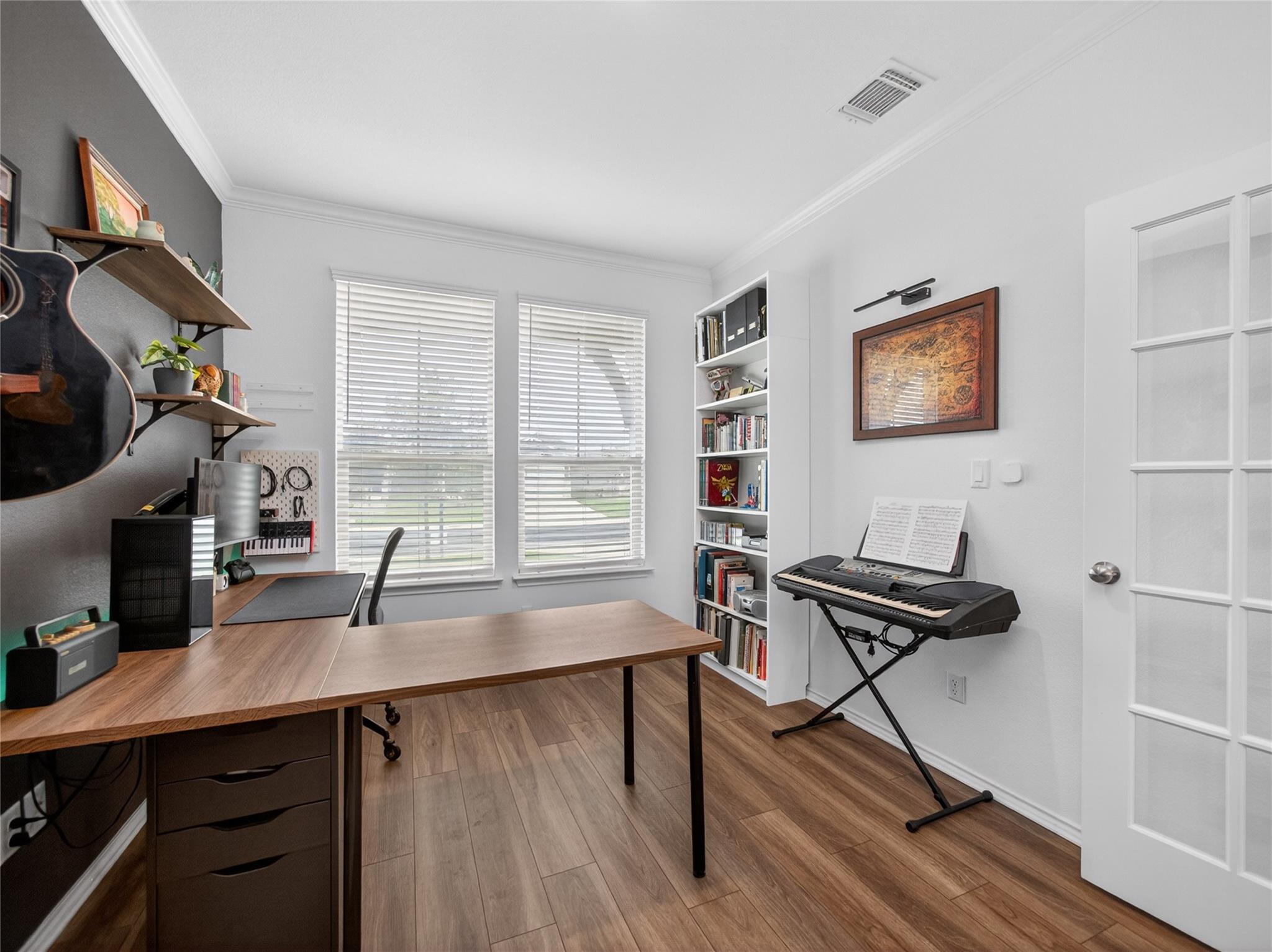 440 English Oak ST — photo 4