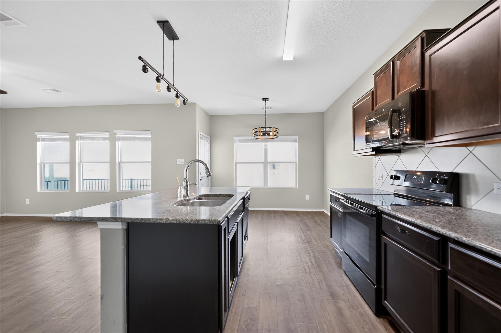 456 Major Lee LN #17H — photo 5