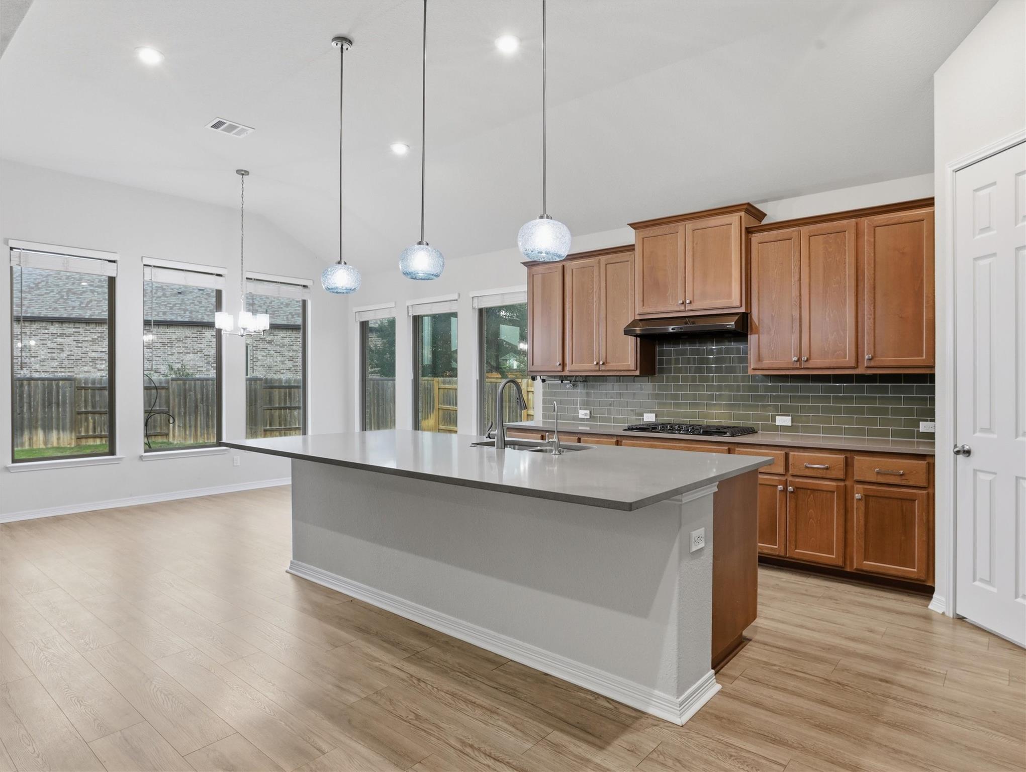 626 Painted Creek WAY — photo 4
