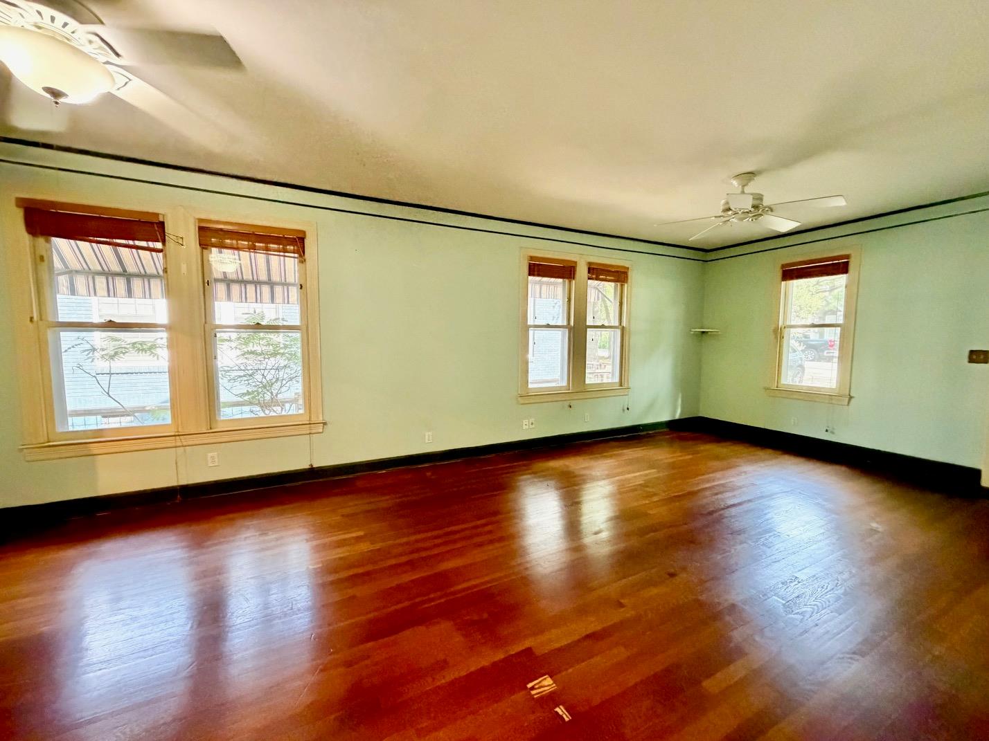 605 Texas Ave — photo 3