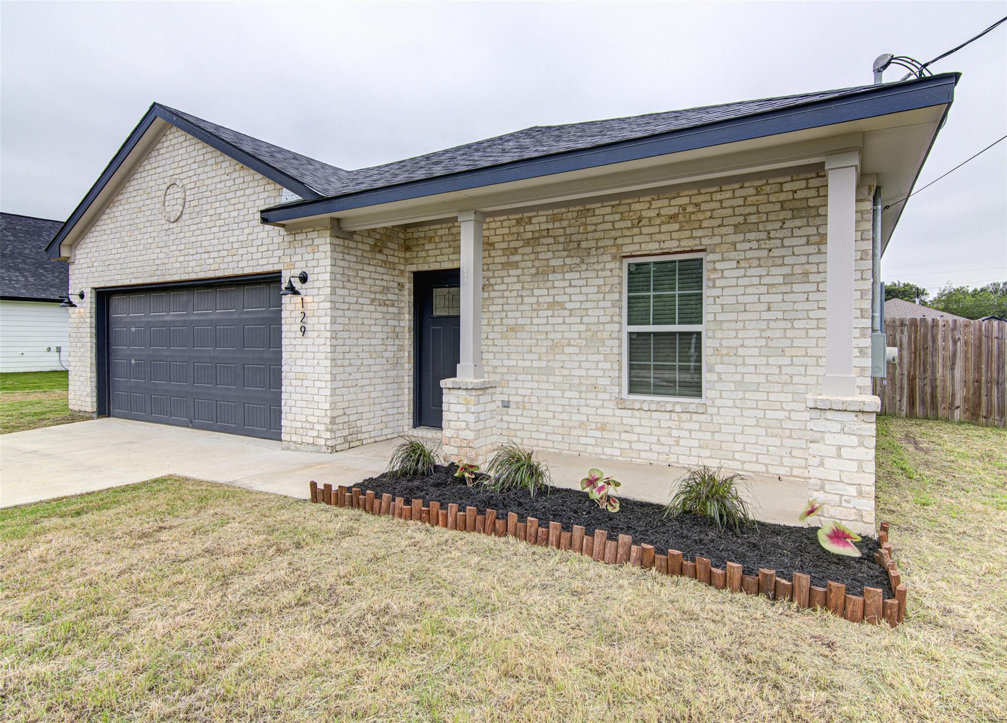 129 Kawainui LN — photo 4