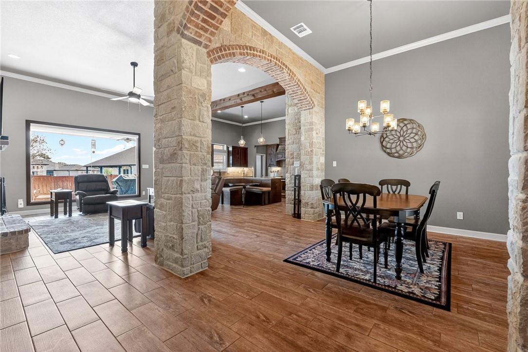 2041 Bella Vita DR — photo 3