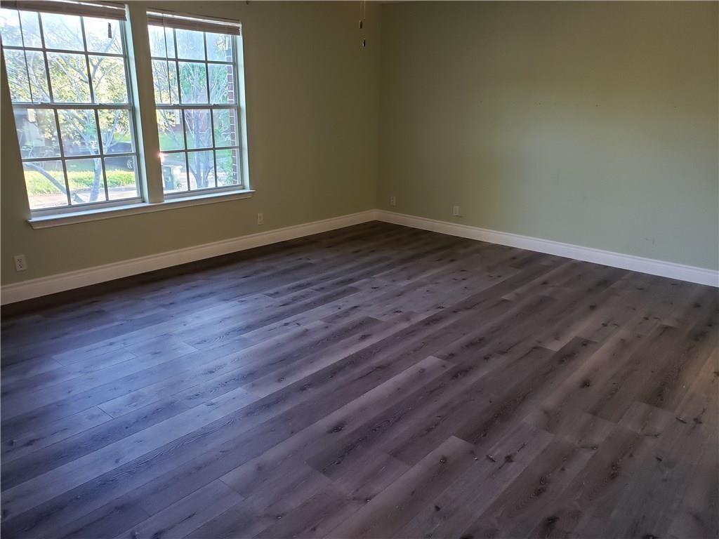 9700 DALEWOOD DR — photo 4