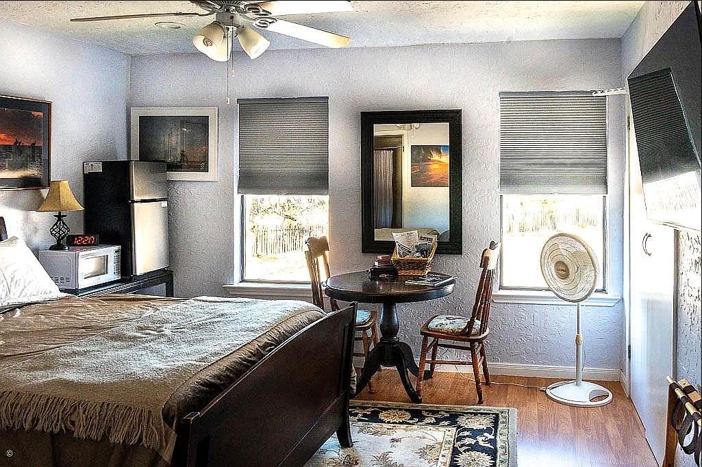 11 Cypress Fairway VLG — photo 5