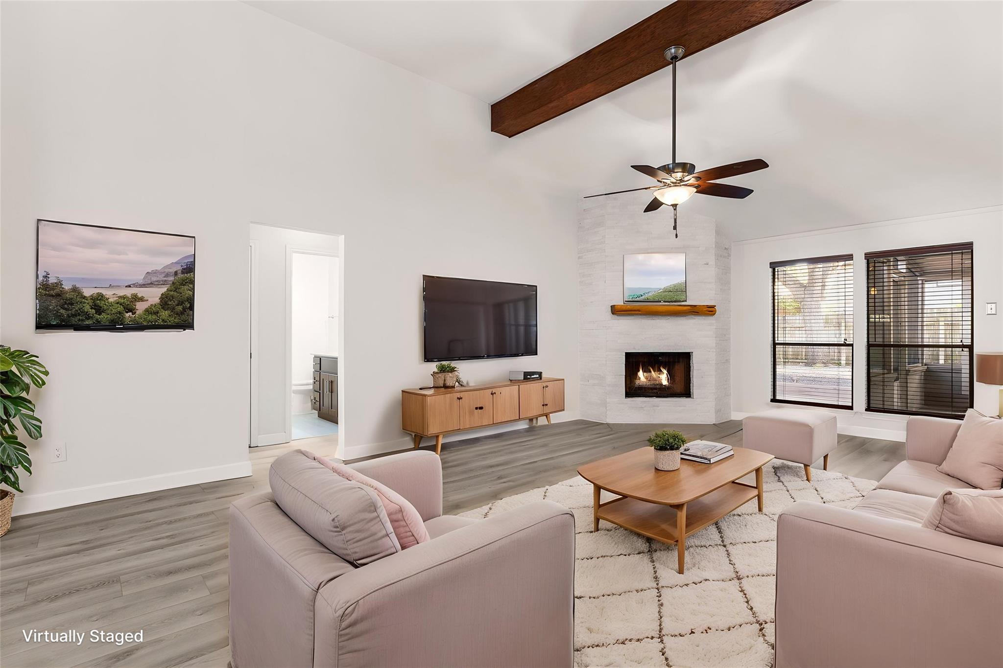 2409 Water Well LN — photo 3