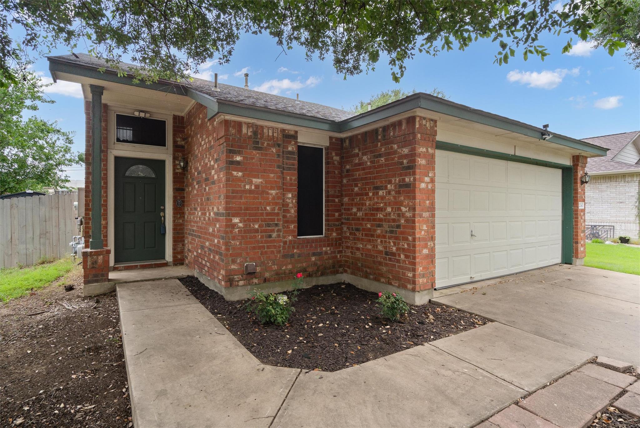2040 Buckley LN — photo 5