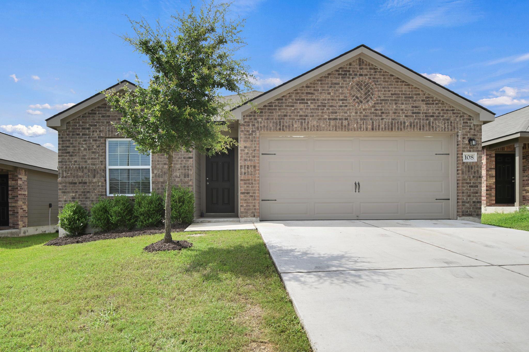 108 Maywood LN — photo 4