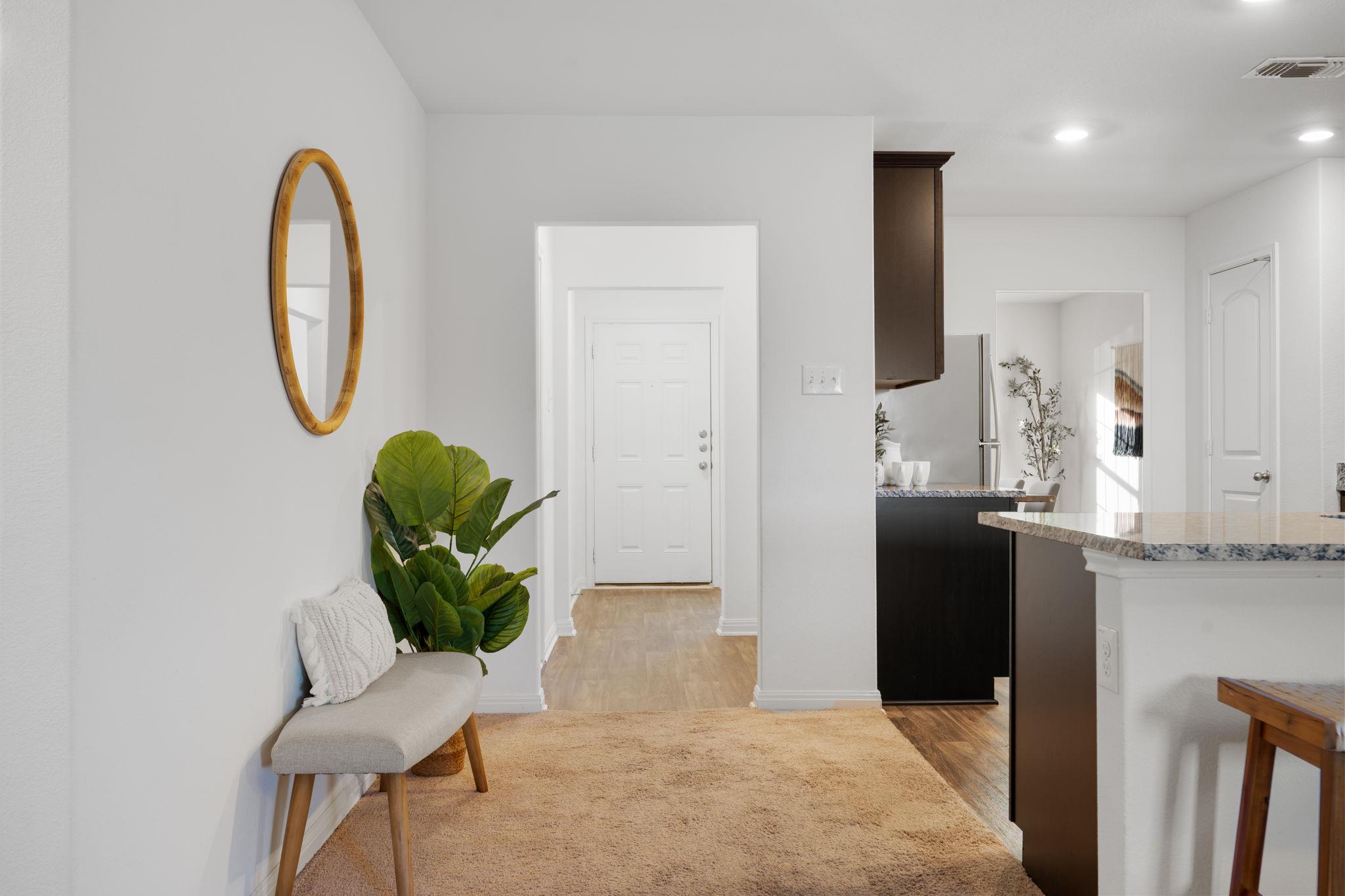 108 Maywood LN — photo 3