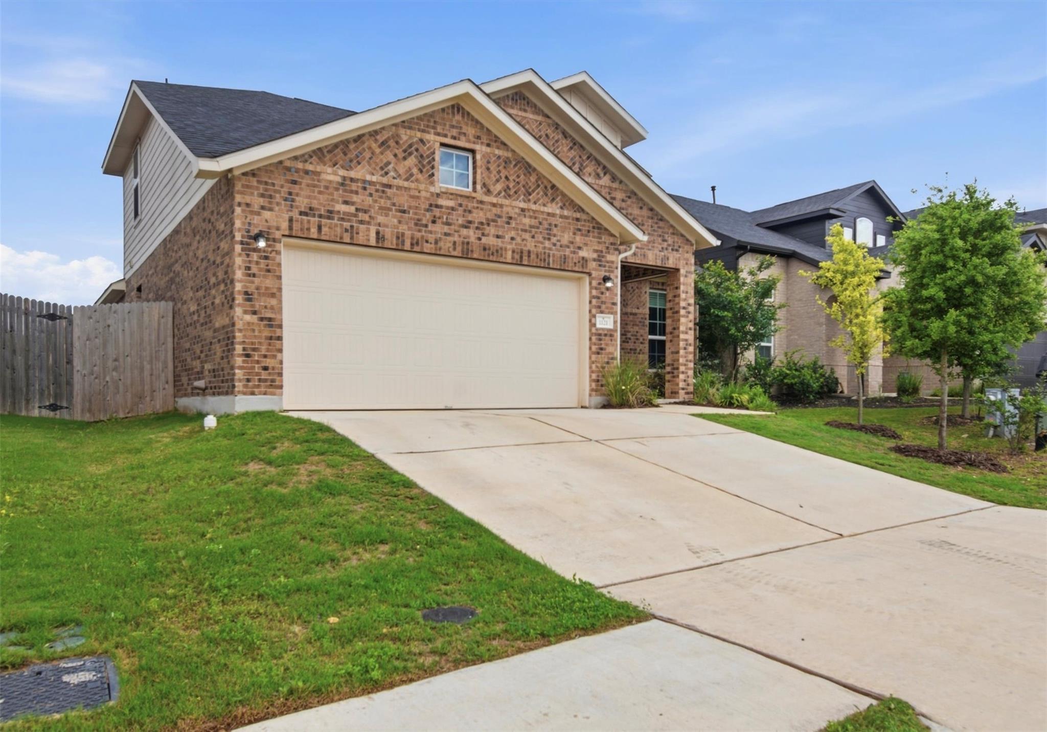 1121 Blue Oak BLVD — photo 5