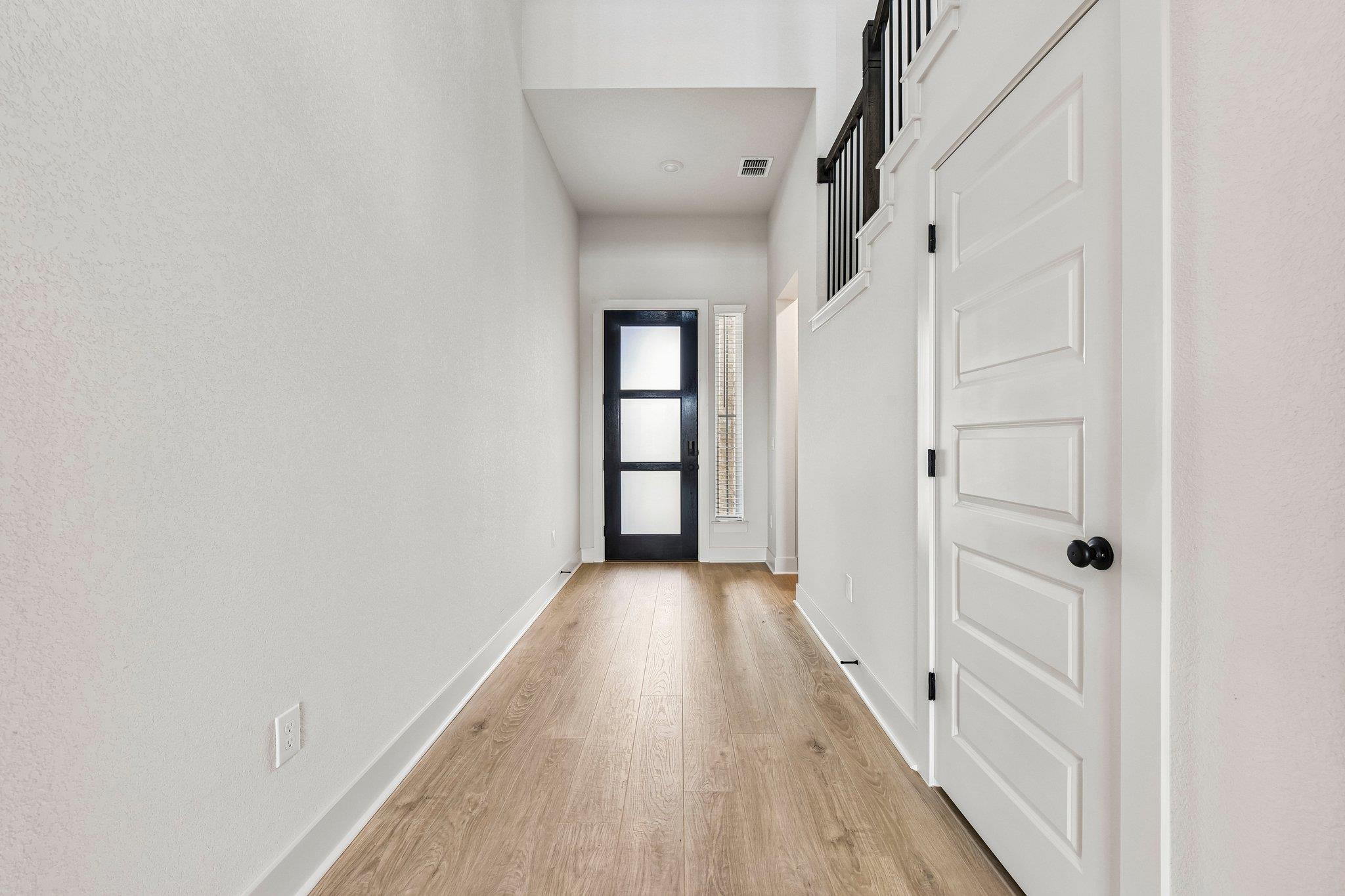 180 Kapok ST — photo 4
