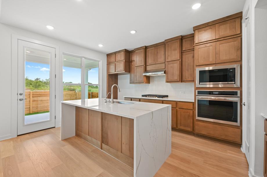 6312 McMurtry ST — photo 3