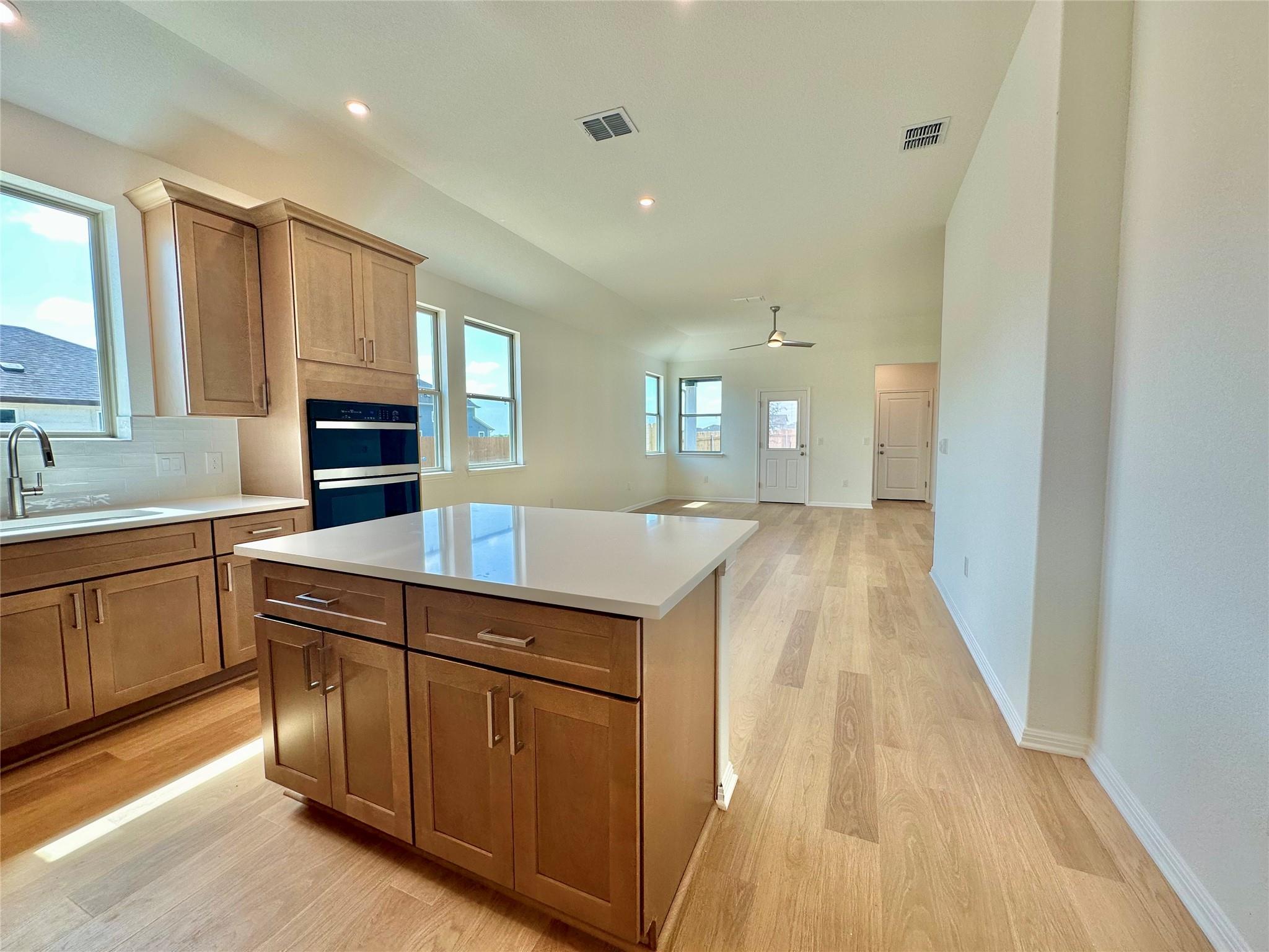 6151 Marsh LN — photo 5