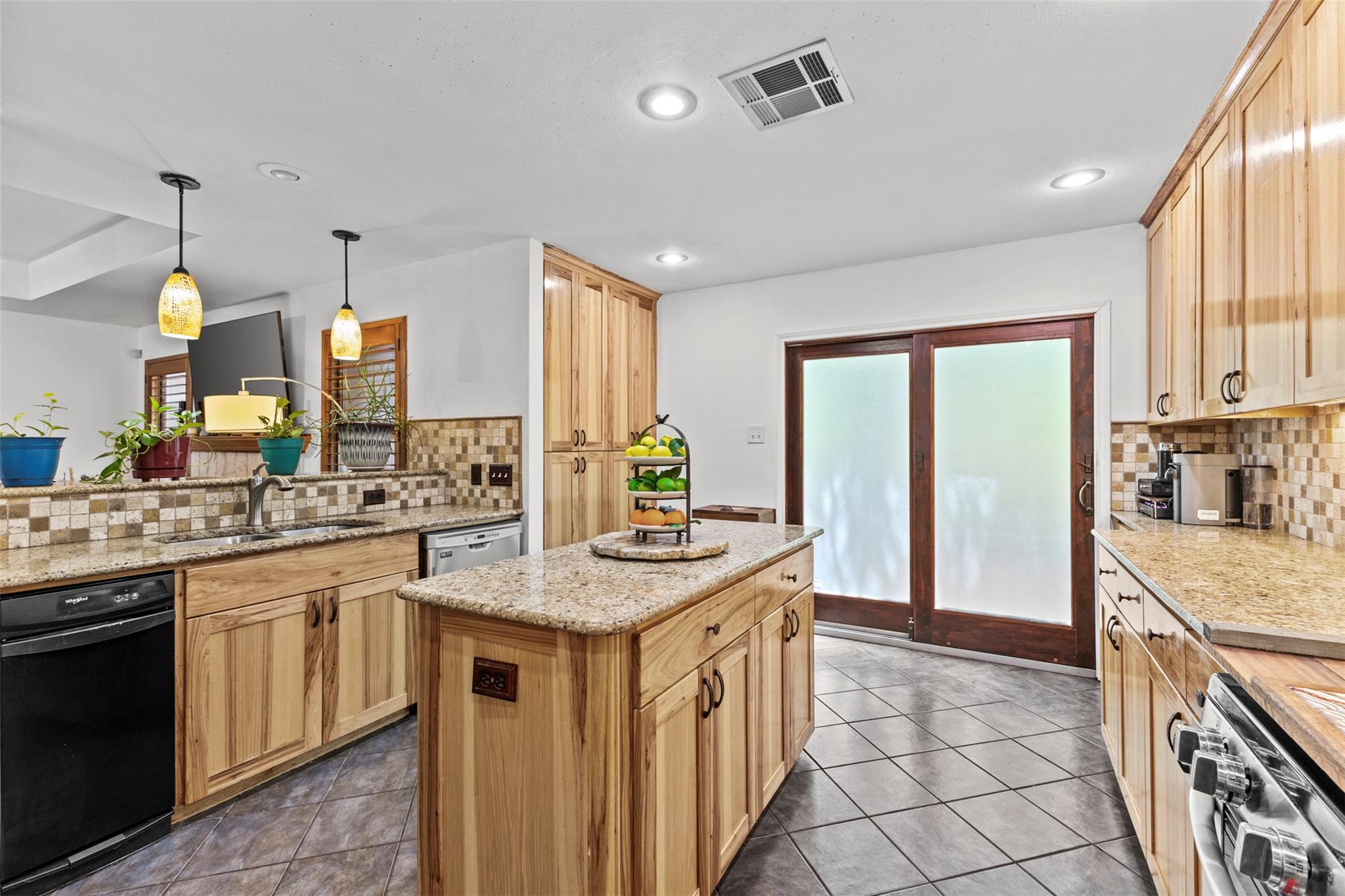 7513 Vol Walker DR — photo 3