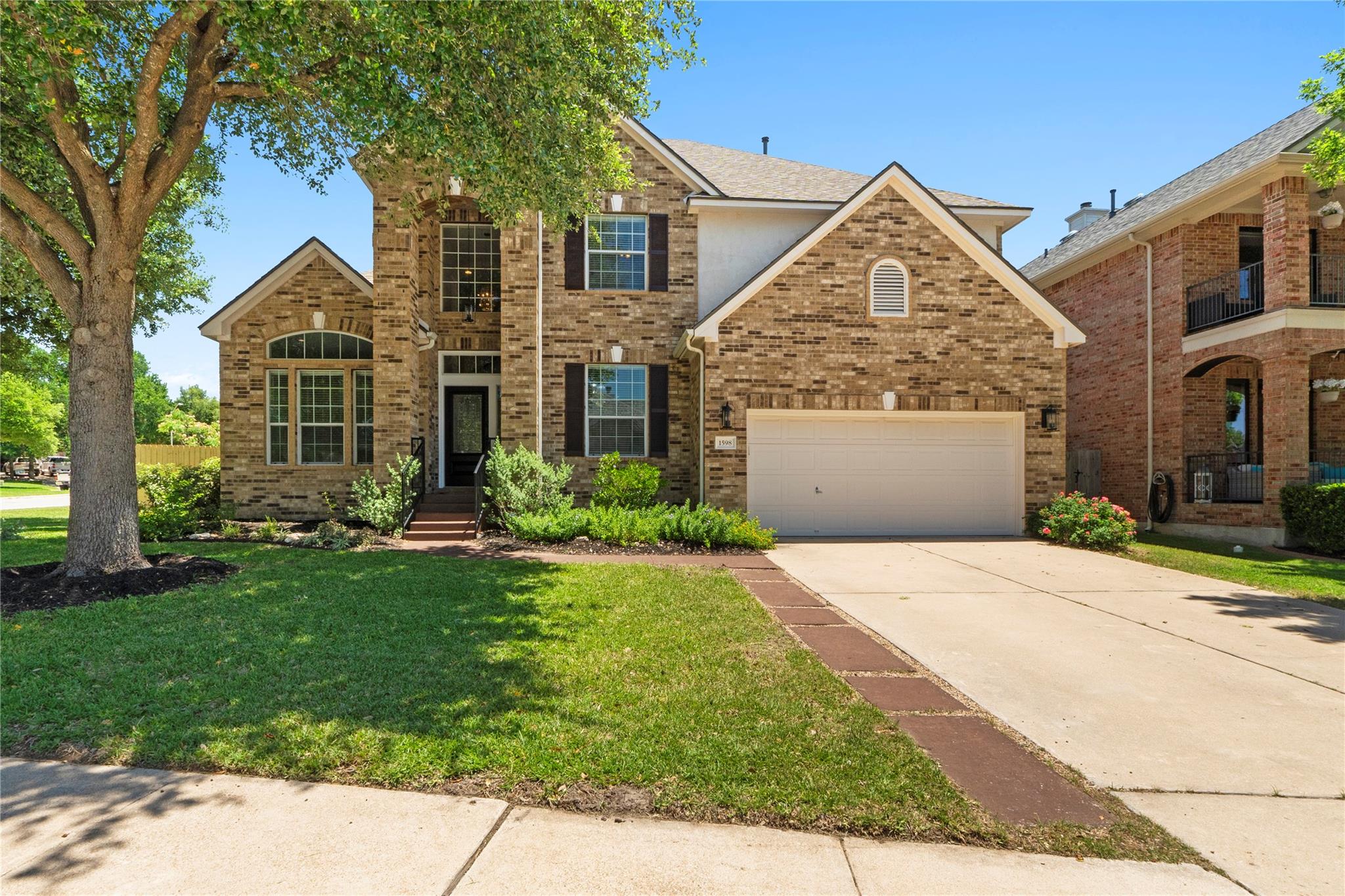 1598 Tahoka Daisy DR