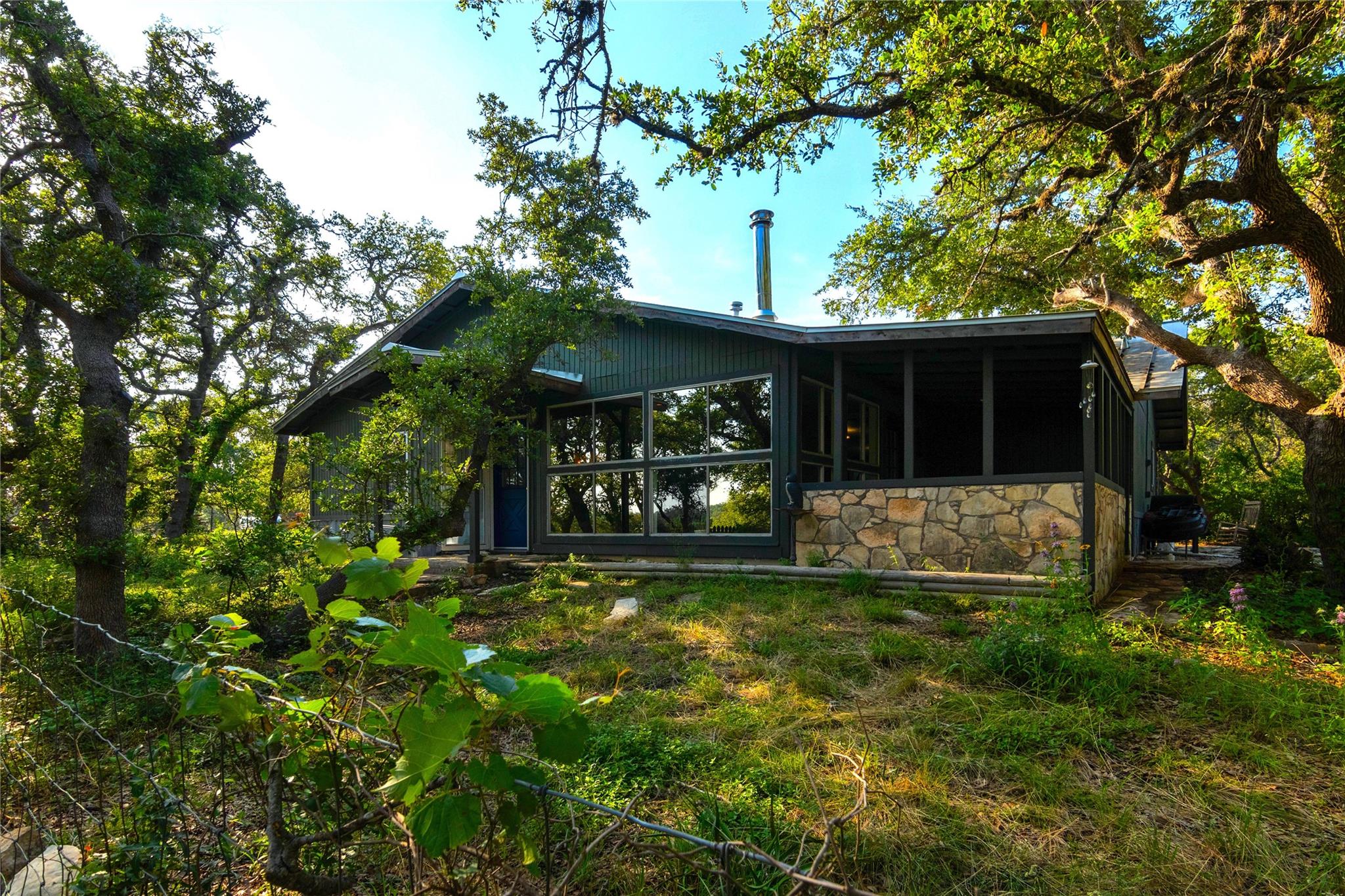435 Spangenberg RD — photo 4