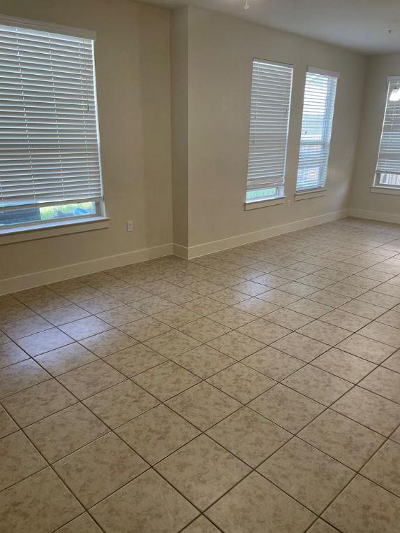 2212 Creekside LN #D — photo 4