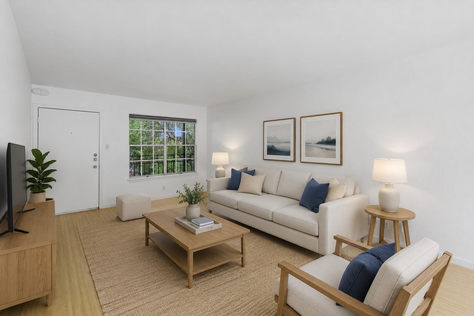 300 Crockett ST #315 — photo 4