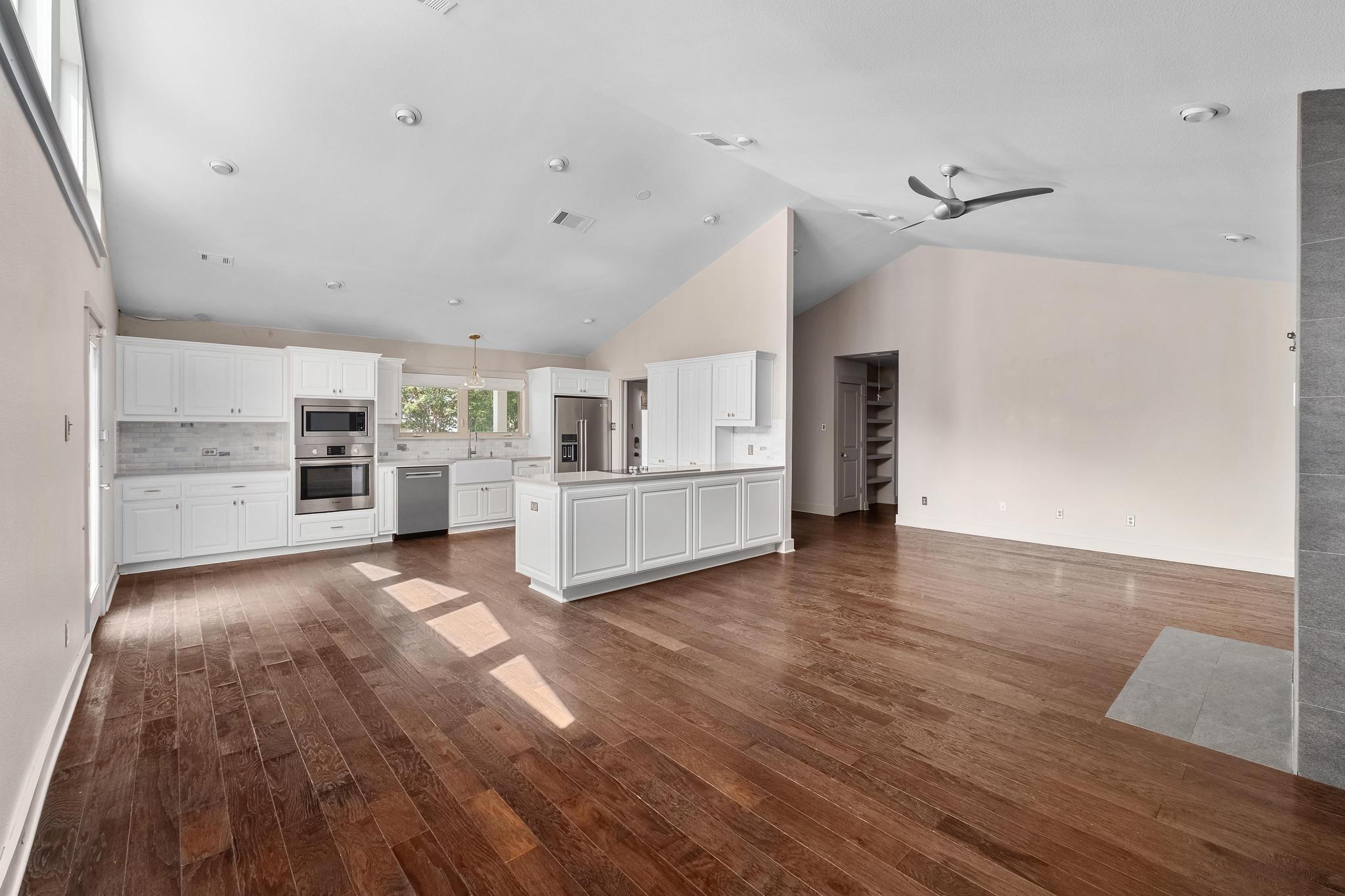 2802 Warren ST #A — photo 5