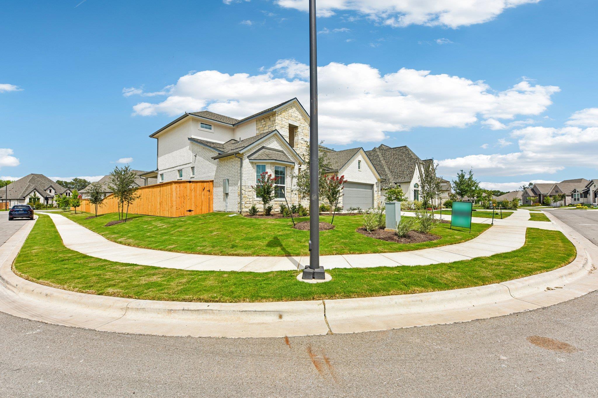 162 Lily Pad LN — photo 3