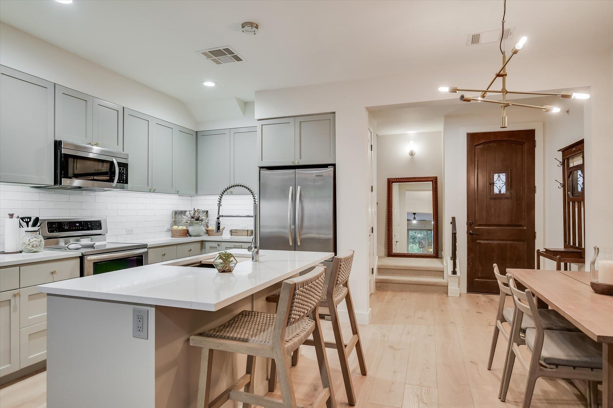 2207 Pasadena DR #1 — photo 5