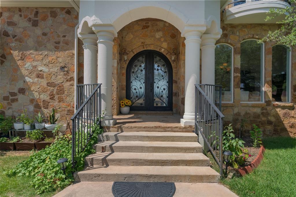 4922 Hidden Creek LN — photo 3