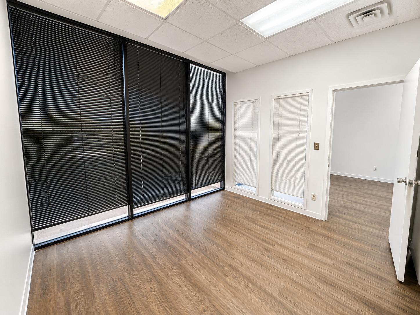 8500 Shoal Creek BLVD #103 — photo 5