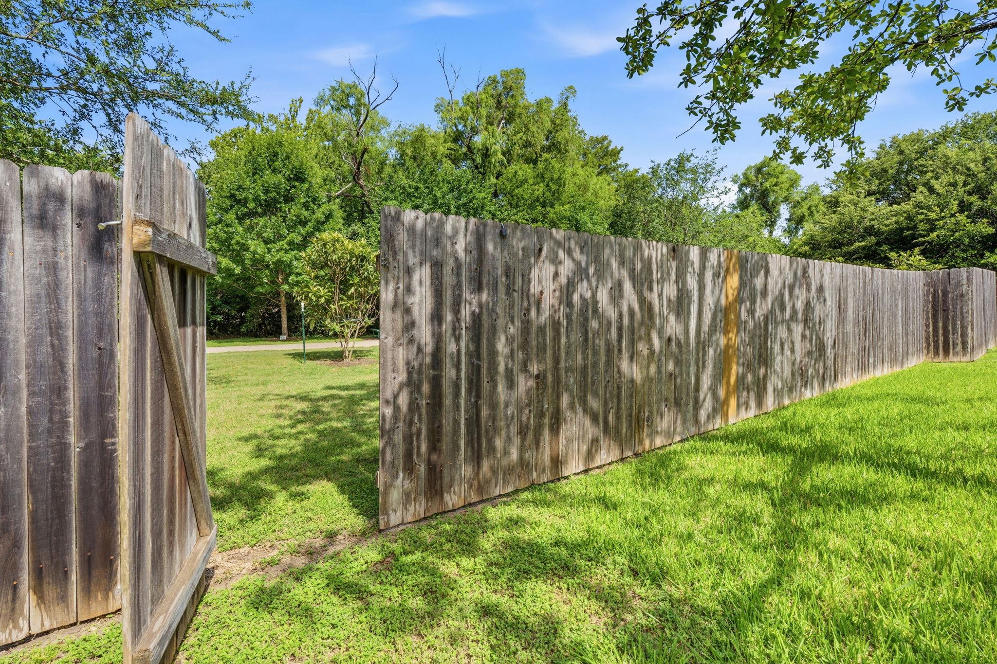 14818 Yellowleaf TRL — photo 3
